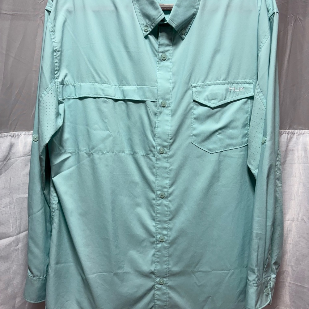 Huk Men's Aqua Long Sleeve Shirt